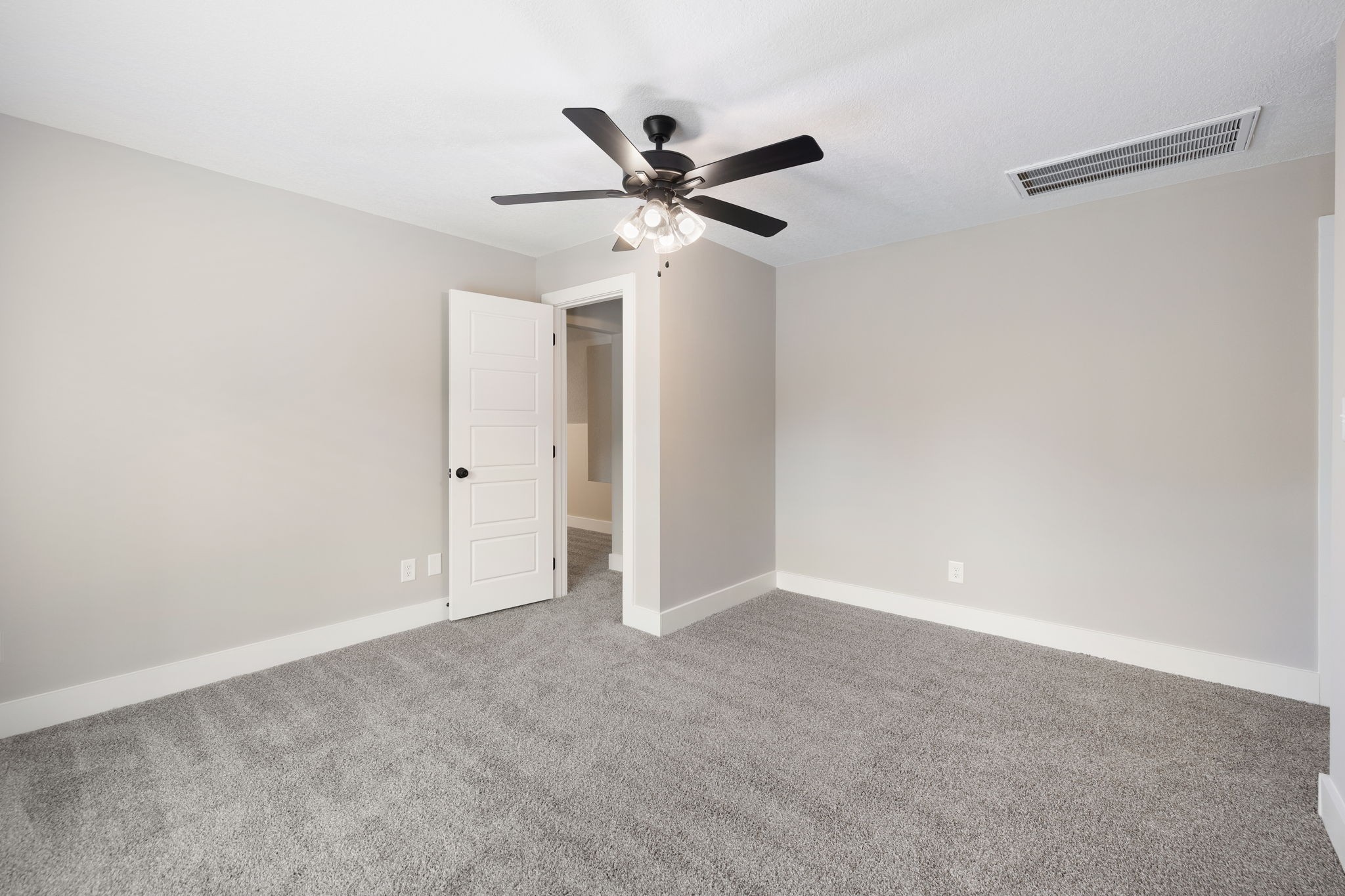 3935 Harmony Grove Road Hopkinsville, KY 42240 - Photo 37 of 64 a view of an empty room