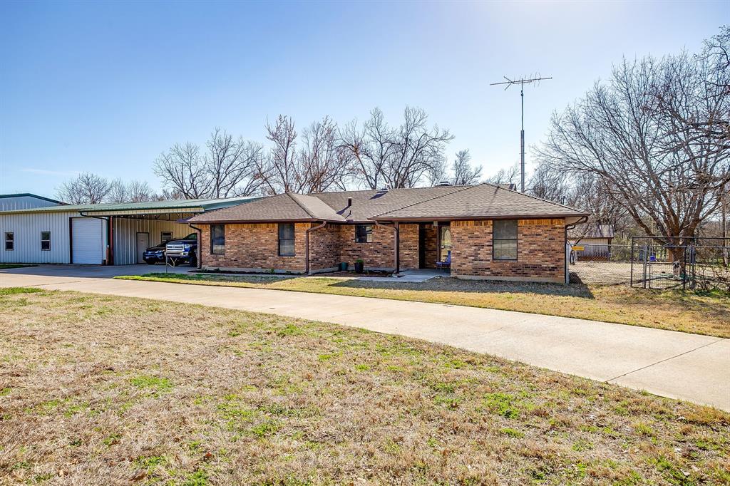 4763 Blue Flat Road Gordon, TX 76453 - Photo 3 of 40