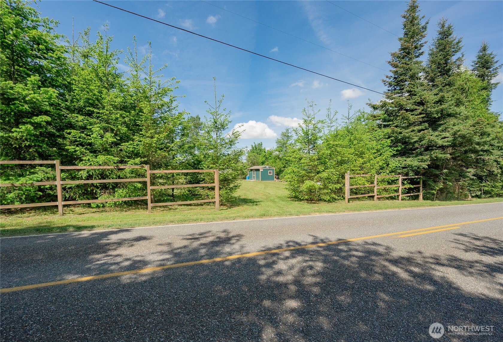 6011 Medcalf Road Bellingham, WA 98226 - Photo 19 of 22 a view of a basketball court
