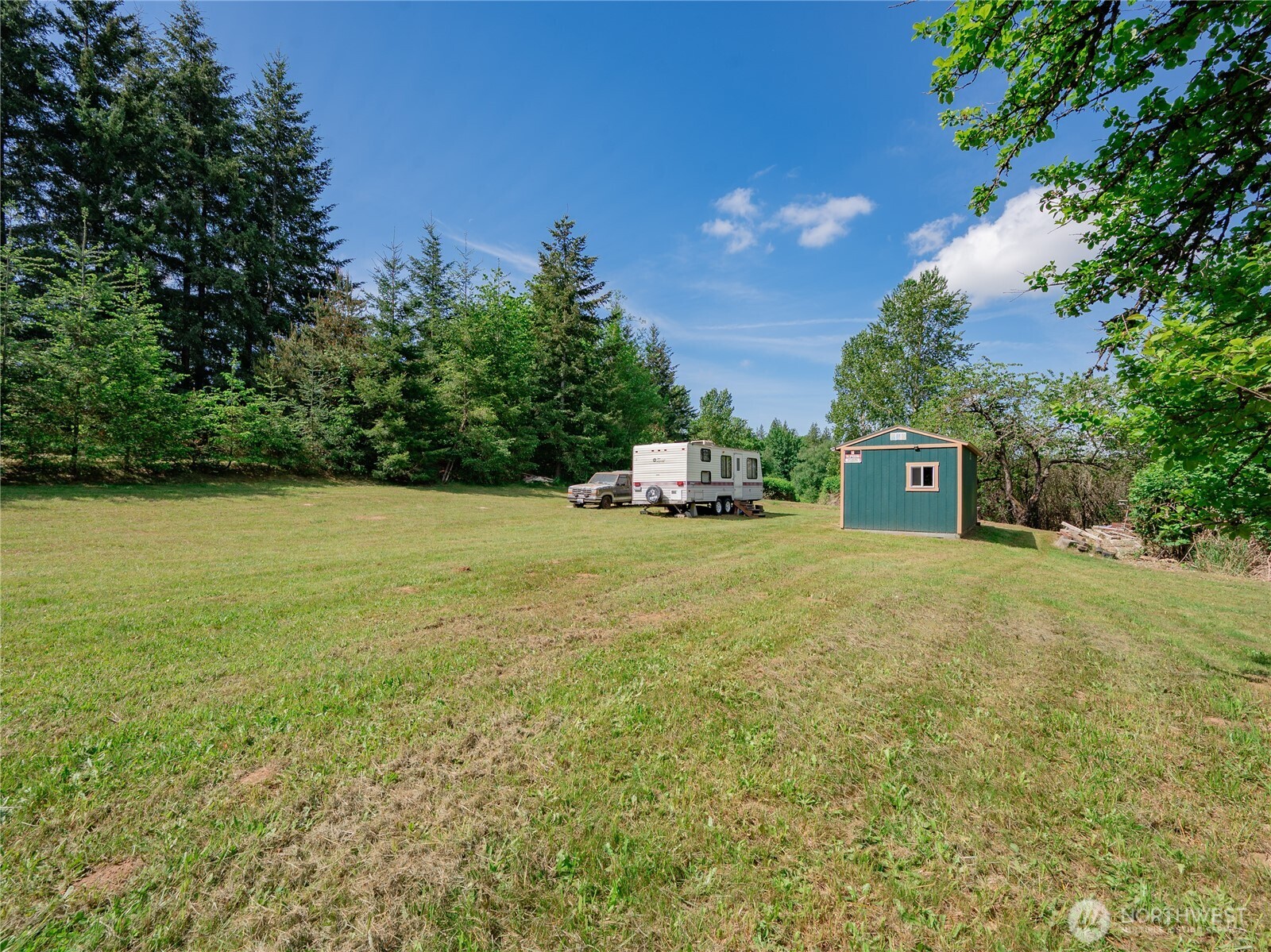 6011 Medcalf Road Bellingham, WA 98226 - Photo 7 of 22 a house view with a garden space