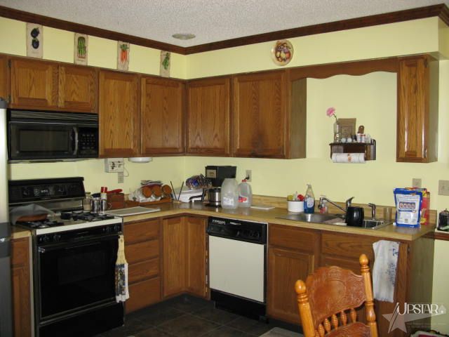6364 County Road 34 Butler, IN 46721 - Photo 3 of 7