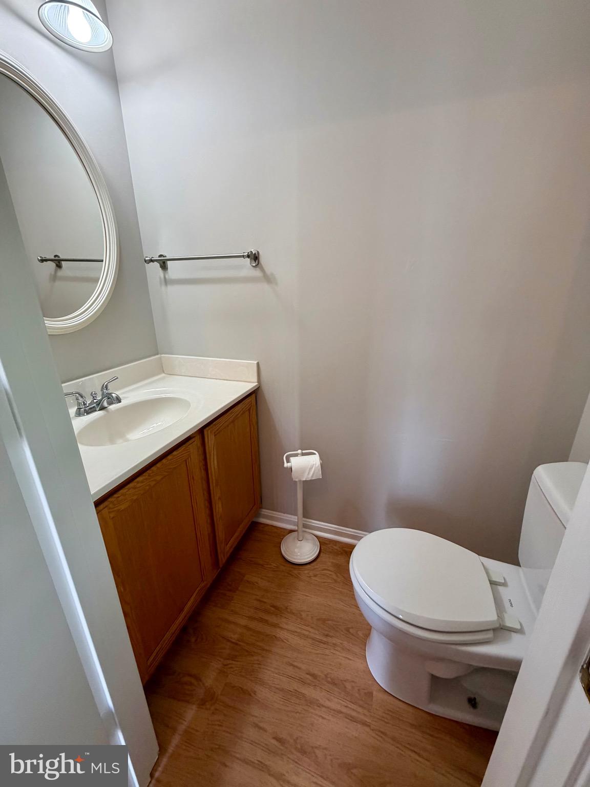 4409 Cole Farm Road Baltimore, MD 21236 - Photo 10 of 51 MAIN LEVEL HALF BATH