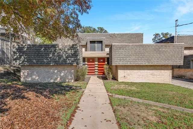 $799,900 | 1200 Fairmount Avenue, Austin, TX 78704