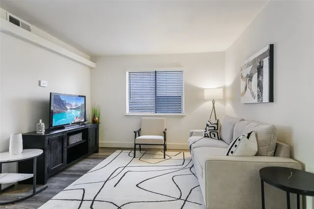 $799,900 | 1200 Fairmount Avenue, Austin, TX 78704