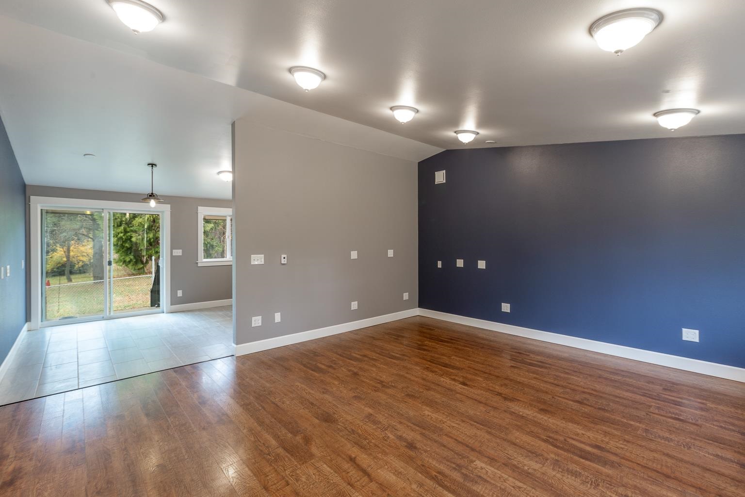 10 West Stutler Road Spokane, WA 99224 - Photo 4 of 34