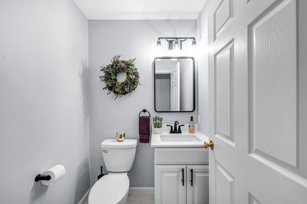 18 Palmer Road, Unit 12 Monson, MA 01057 - Photo 13 of 38