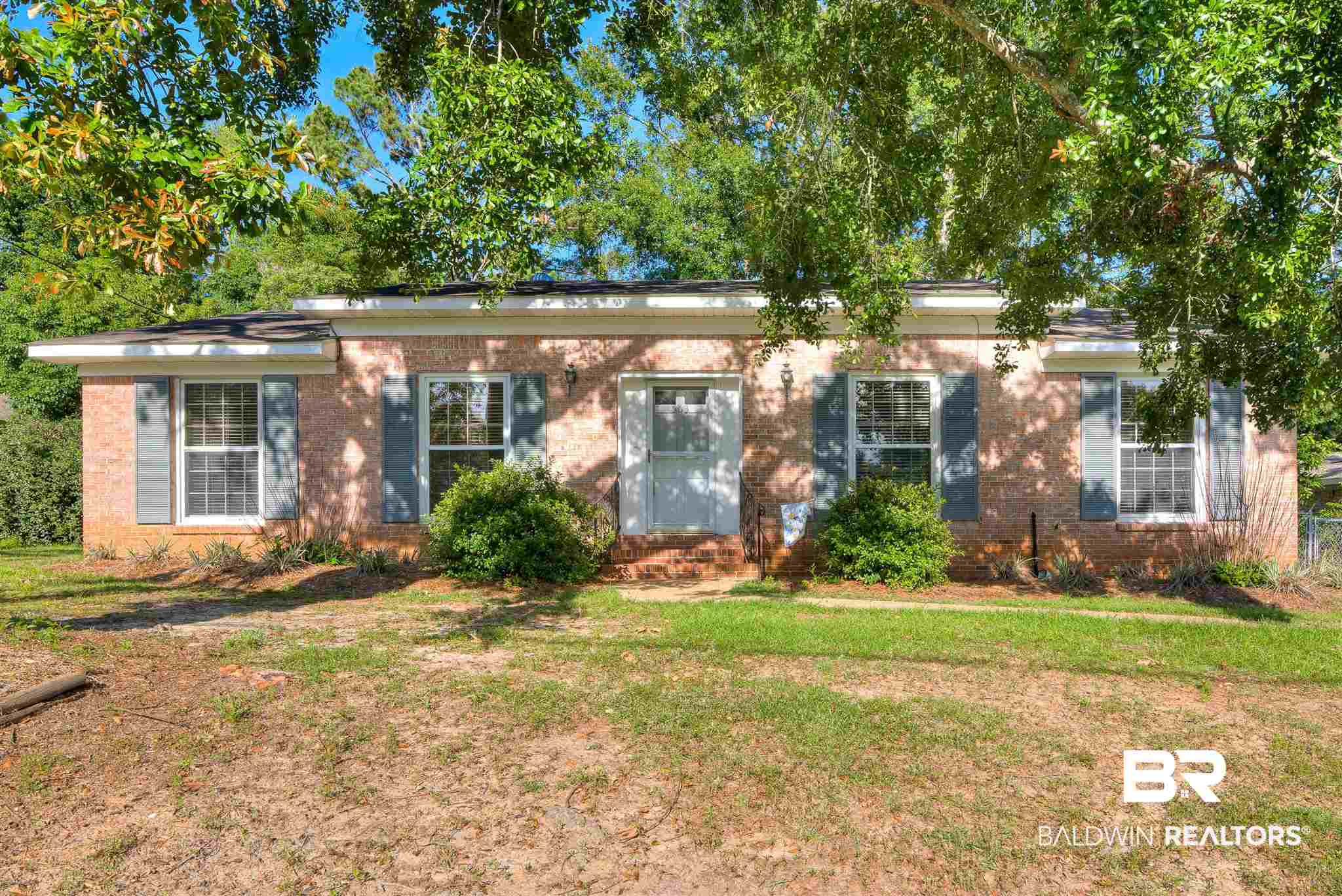 563 Stuart Street Daphne, AL 36526 - Photo 2 of 38
