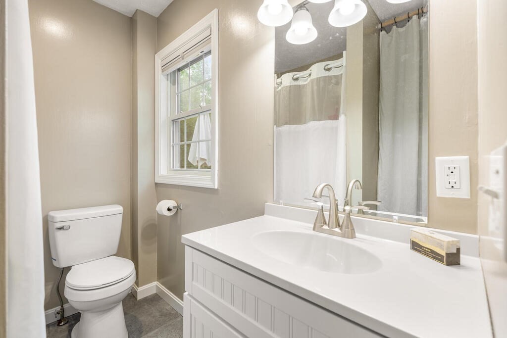 10 Edgar Road Billerica, MA 01821 - Photo 17 of 33