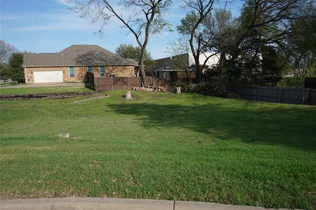 $60,000 | 6916 Katherine Court, Richland Hills, TX 76118