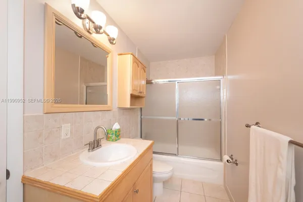 $599,000 | 5838 Southwest 74th Terrace, Unit 314, South Miami, FL 33143