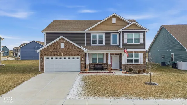 $485,000 | 261 Dyson Drive, Whiteland, IN 46184