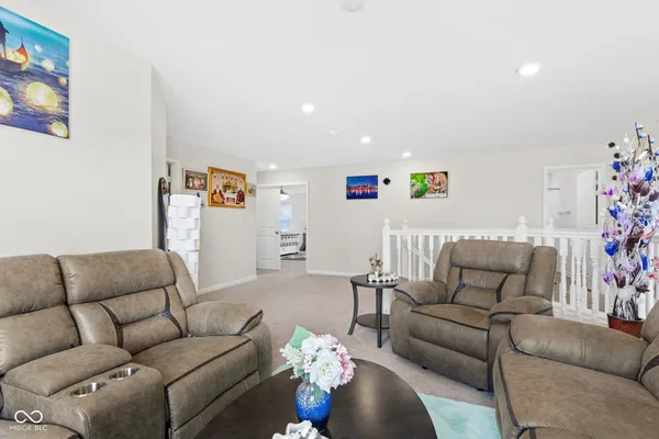 $479,000 | 261 Dyson Drive, Whiteland, IN 46184