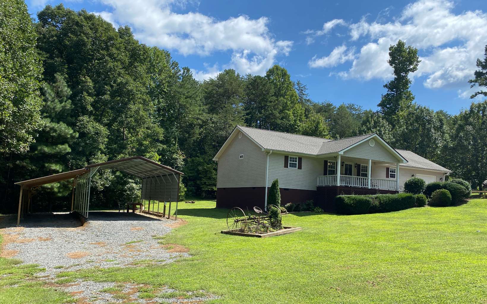 413 Lake Forest Drive Blue Ridge, GA 30513 - Photo 13 of 45 Additional View