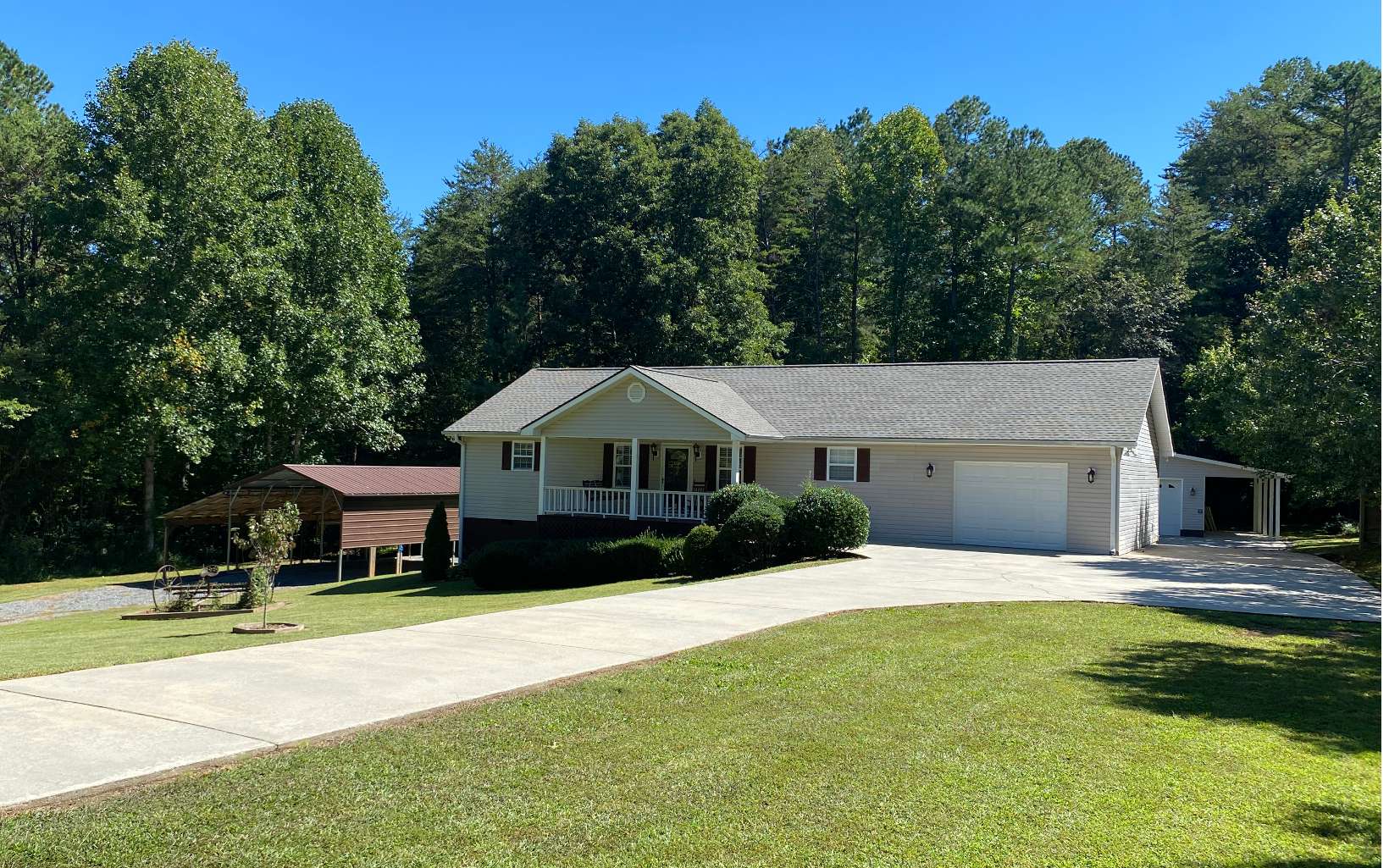 413 Lake Forest Drive Blue Ridge, GA 30513 - Photo 10 of 45 Additional View
