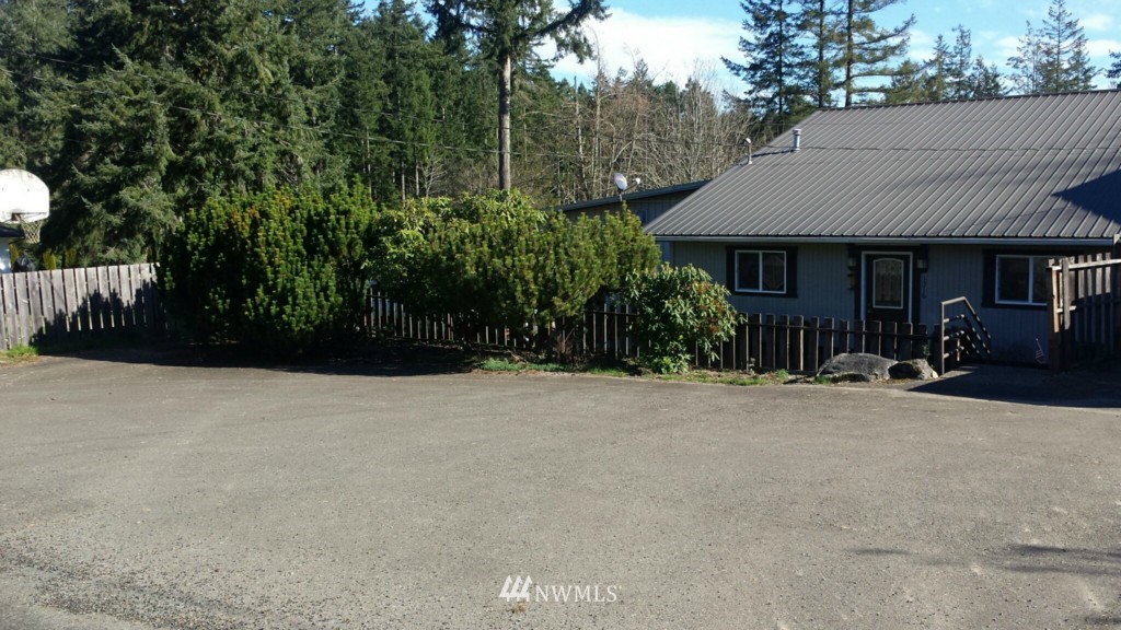 1316 Kaiser Road Southwest Olympia, WA 98512 - Photo 11 of 25 Gallery Image 11
