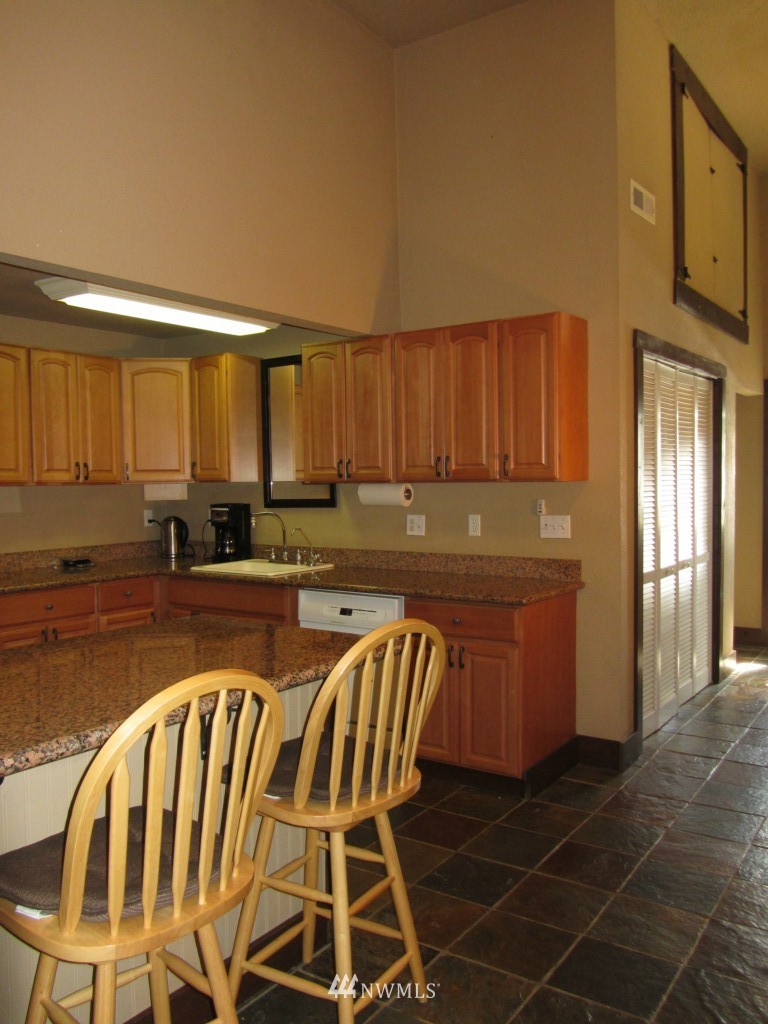 1316 Kaiser Road Southwest Olympia, WA 98512 - Photo 20 of 25 Gallery Image 20