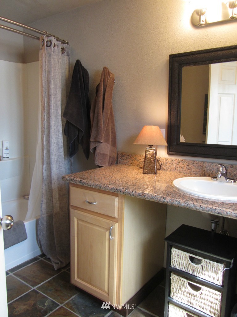 1316 Kaiser Road Southwest Olympia, WA 98512 - Photo 22 of 25 Gallery Image 22