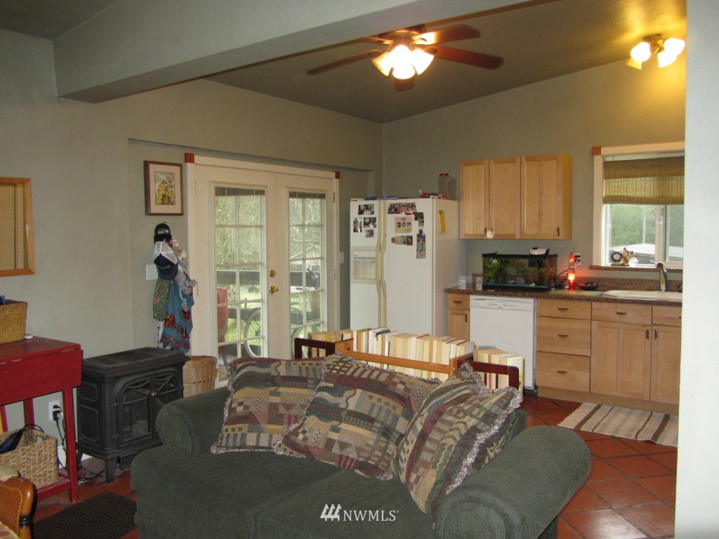 1316 Kaiser Road Southwest Olympia, WA 98512 - Photo 23 of 25 Gallery Image 23