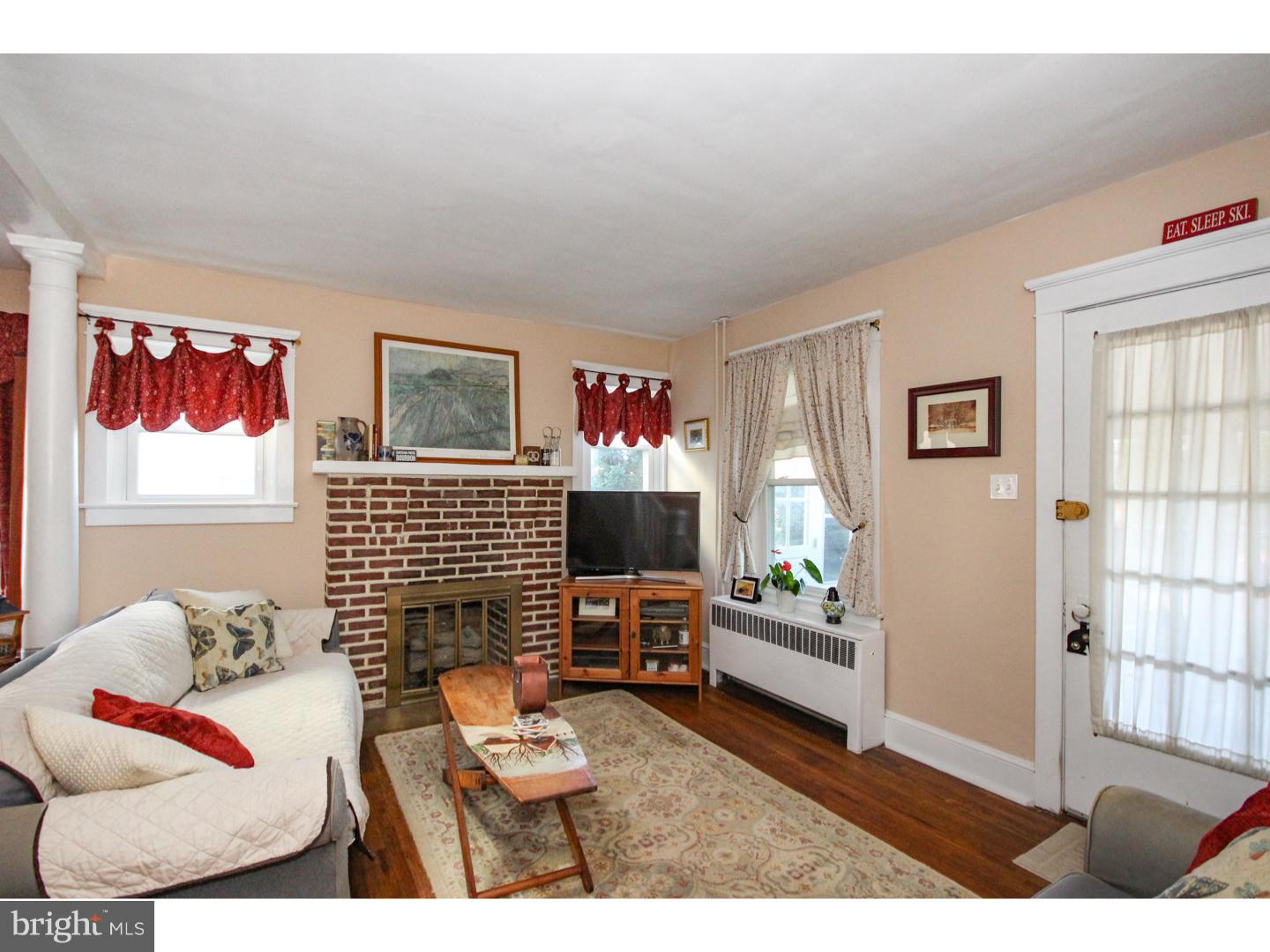 226 Powell Road Springfield, PA 19064 - Photo 6 of 25