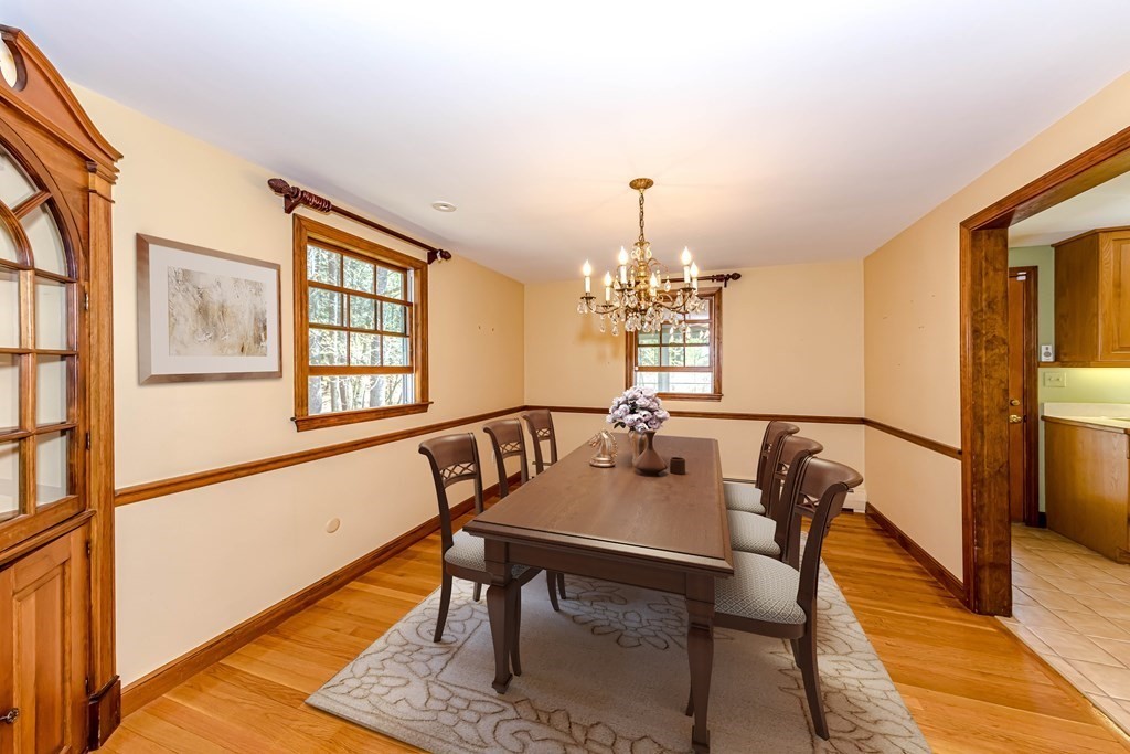 258 Dutton Road Sudbury, MA 01776 - Photo 11 of 42