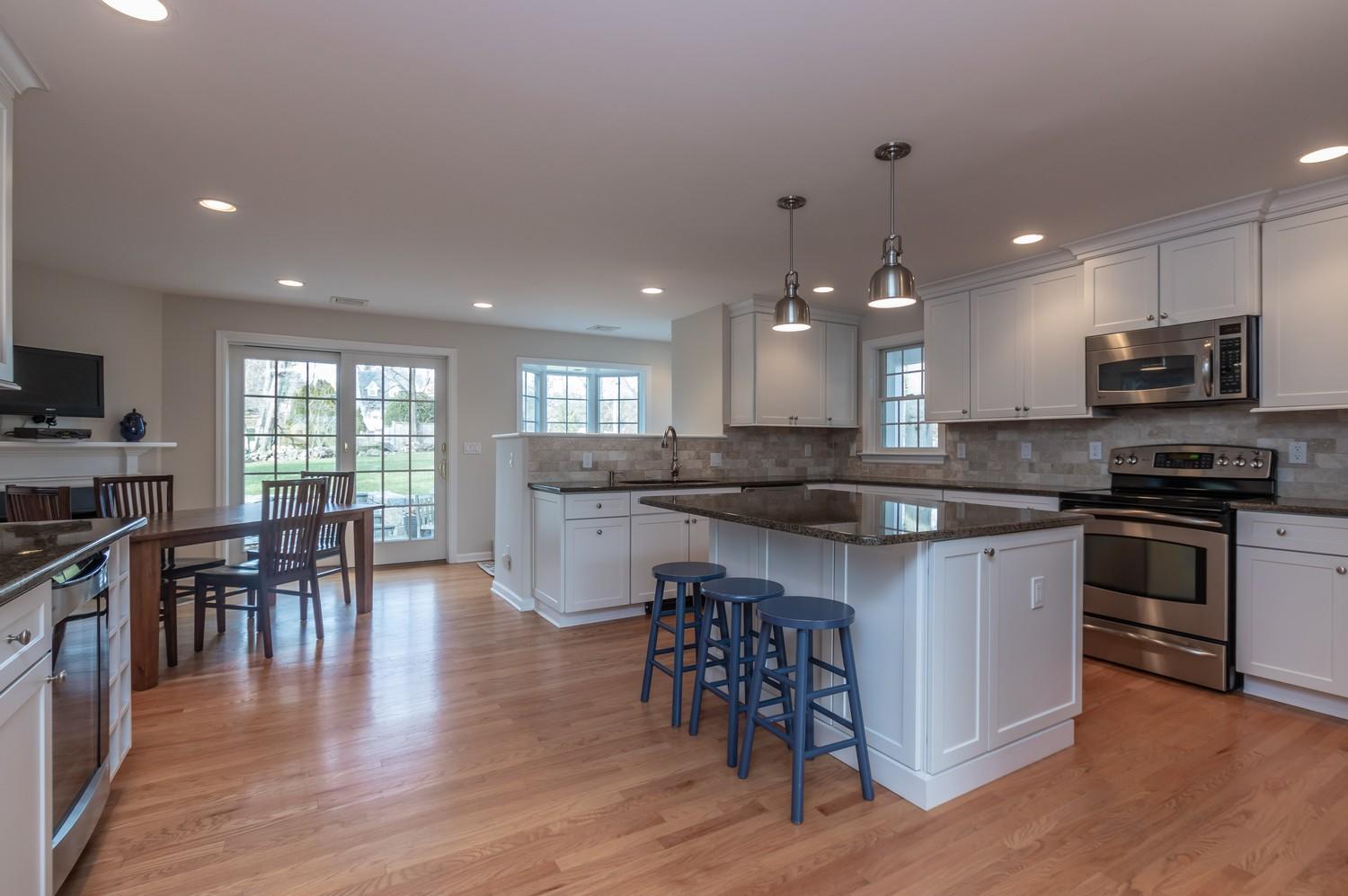 6 Wilson Ridge Road Darien, CT 06820 - Photo 5 of 35 05-6_Wilson_Ridge_Rd