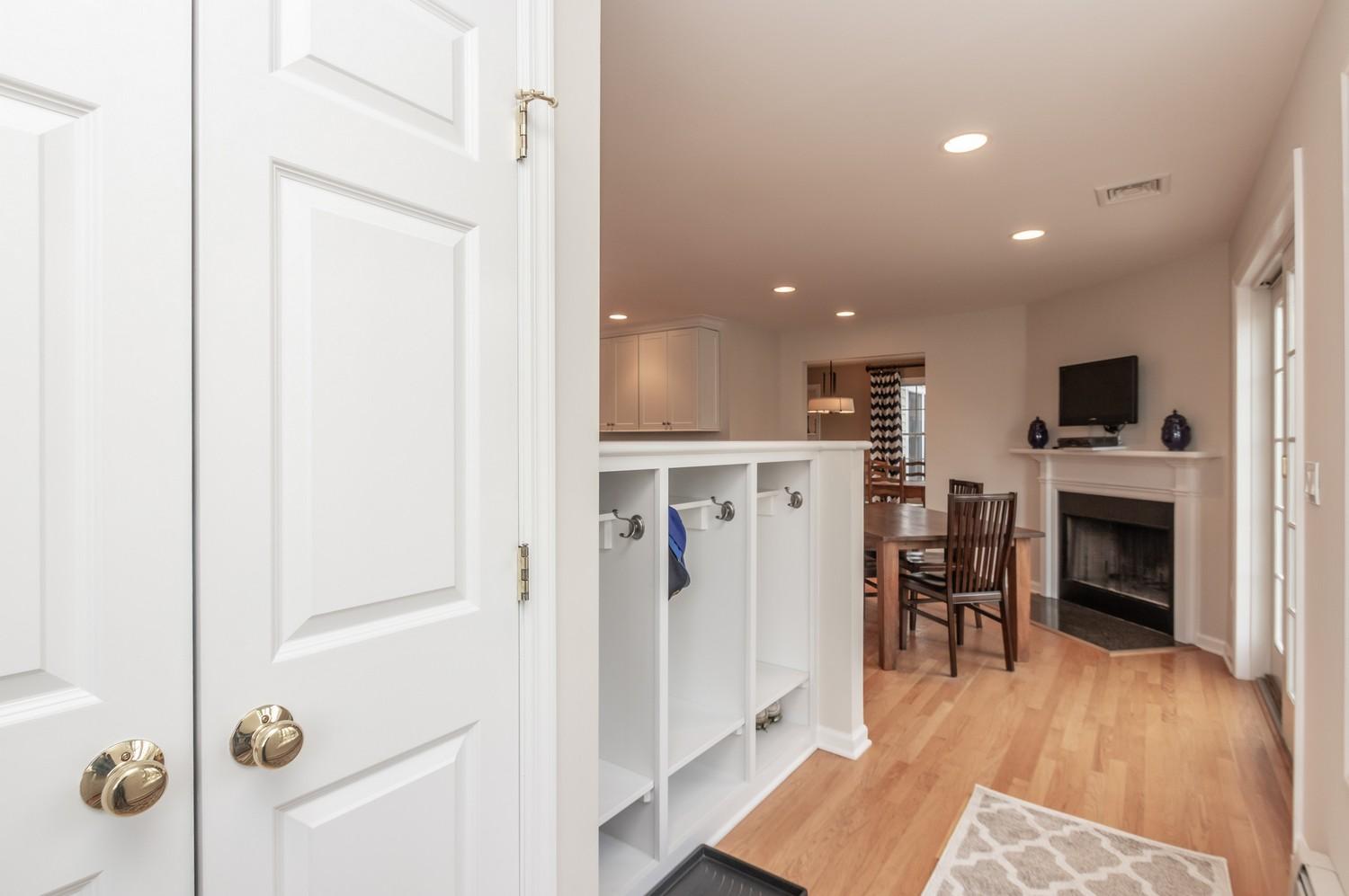 6 Wilson Ridge Road Darien, CT 06820 - Photo 10 of 35 10-6_Wilson_Ridge_Rd