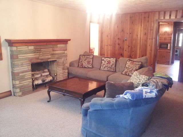 3447 Pembroke Road Clarksville, TN 37042 - Photo 3 of 16 Living Room With Fireplace