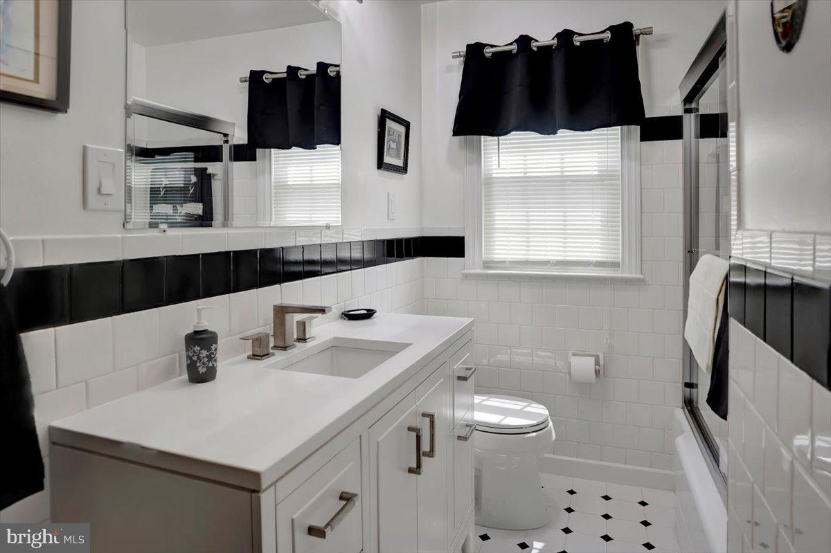12804 Dulaney Valley Road Glen Arm, MD 21057 - Photo 41 of 56 Hall bath - updated in March!