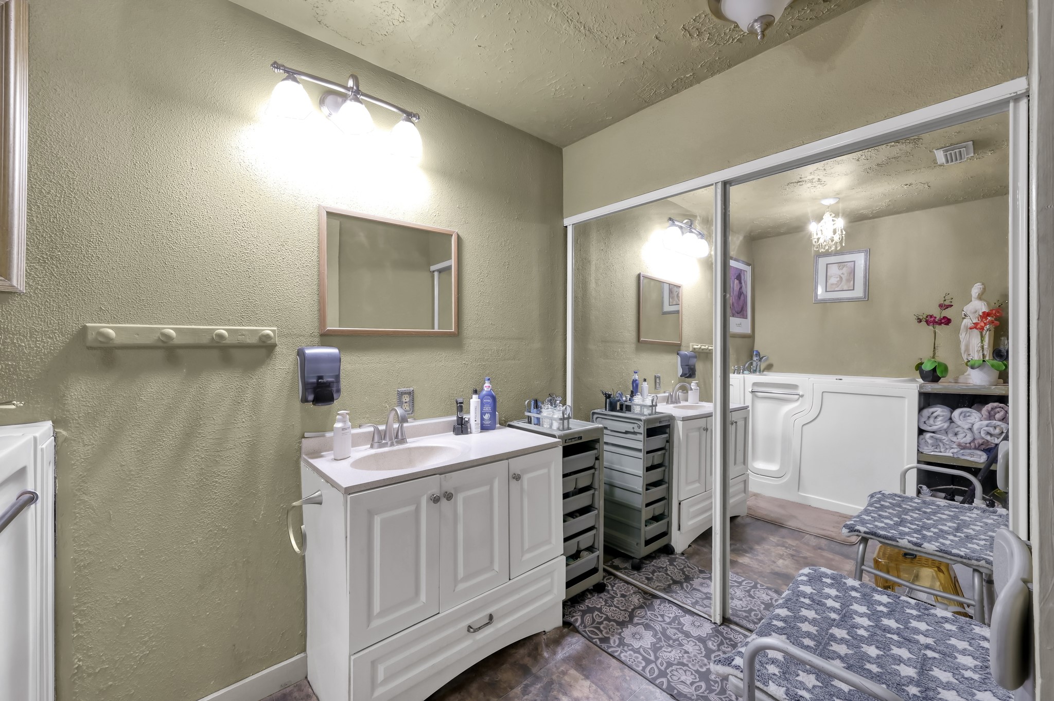 22714 Canyon Lake Drive Spring, TX 77373 - Photo 21 of 44