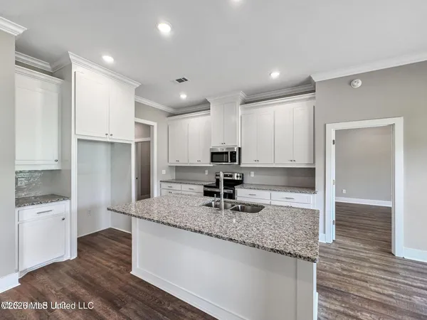 $2,400 | 750 Magnolia Pt Circle, Pearl, MS 39208