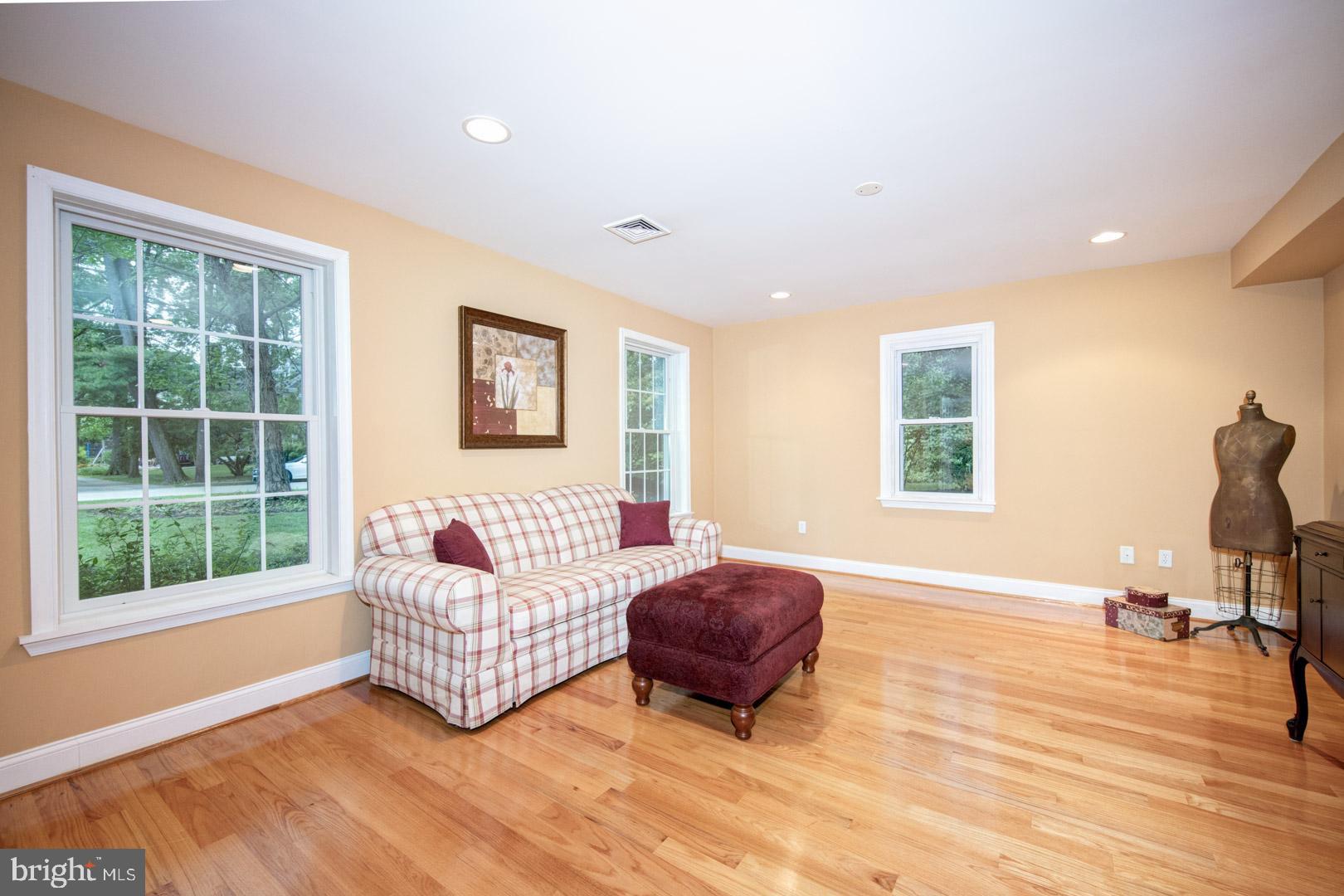 5 Forest Road Wayne, PA 19087 - Photo 22 of 44