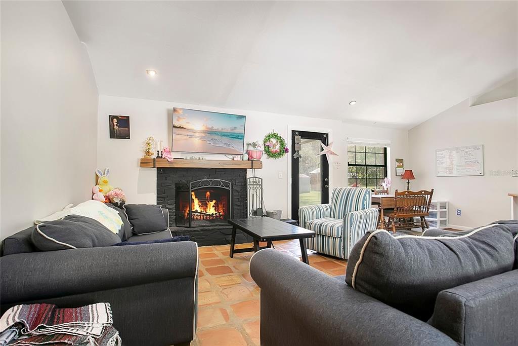 3116 East Buck Court Inverness, FL 34452 - Photo 3 of 35