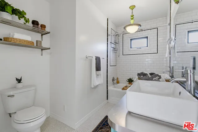 $1,150,000 | 6024 Crestwood Way, Los Angeles, CA 90042