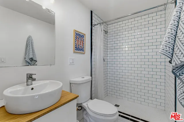 $1,150,000 | 6024 Crestwood Way, Los Angeles, CA 90042