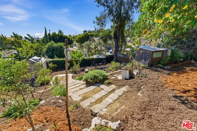 $1,150,000 | 6024 Crestwood Way, Los Angeles, CA 90042