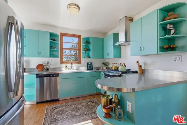 $1,150,000 | 6024 Crestwood Way, Los Angeles, CA 90042