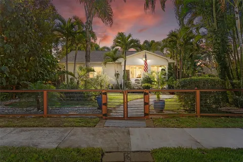 a view of pathway with a yard