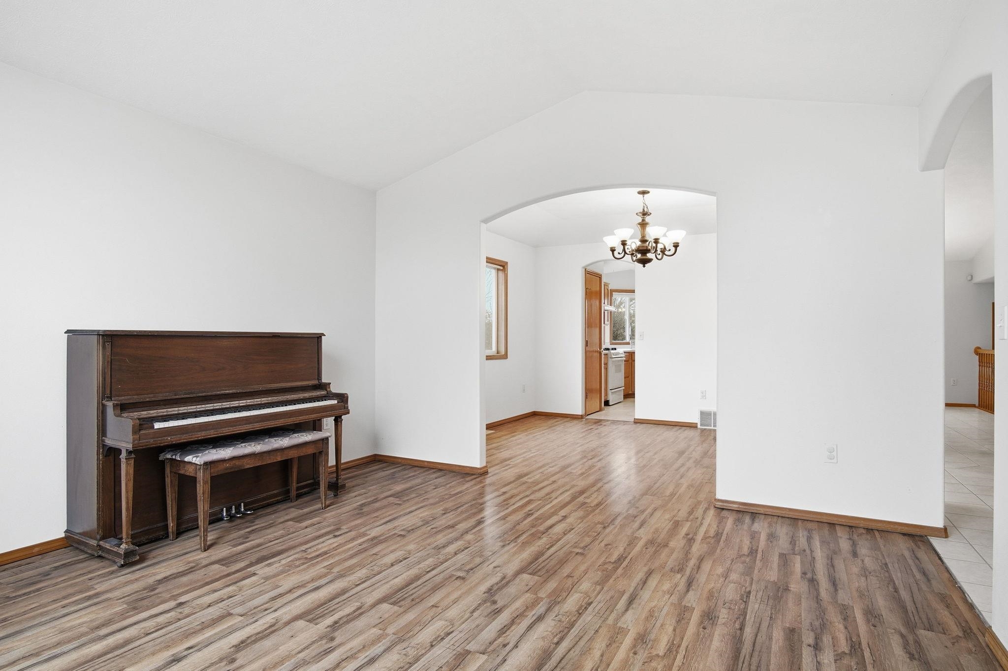 2826 West Hawthorne Road Spokane, WA 99208 - Photo 12 of 44