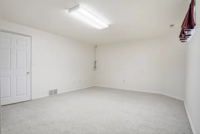 $595,000 | 2826 West Hawthorne Road, Spokane, WA 99208