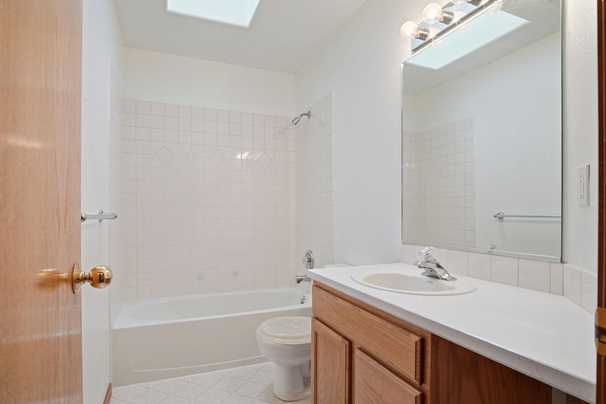 2826 West Hawthorne Road Spokane, WA 99208 - Photo 24 of 44