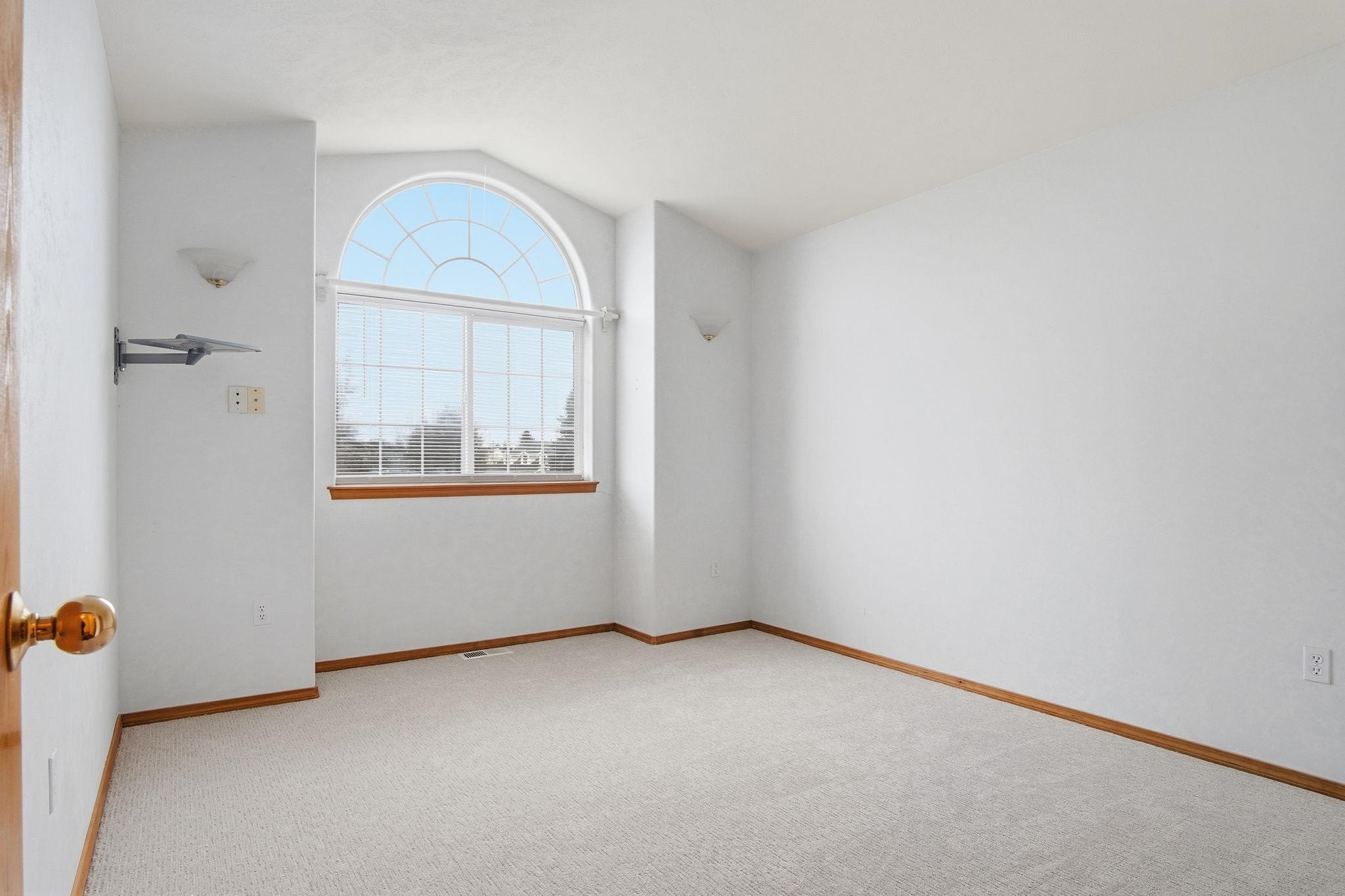 2826 West Hawthorne Road Spokane, WA 99208 - Photo 25 of 44