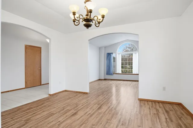 $595,000 | 2826 West Hawthorne Road, Spokane, WA 99208