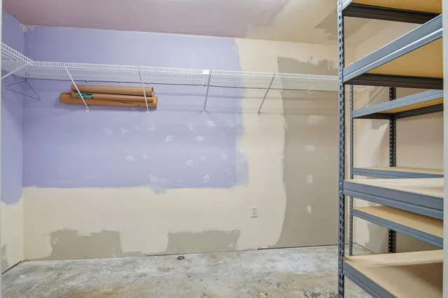 $595,000 | 2826 West Hawthorne Road, Spokane, WA 99208