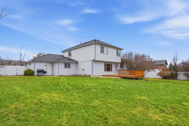 $595,000 | 2826 West Hawthorne Road, Spokane, WA 99208