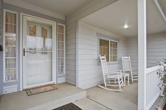 $595,000 | 2826 West Hawthorne Road, Spokane, WA 99208