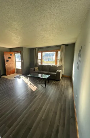 $159,000 | 1202 2nd Avenue Southwest, Austin, MN 55912