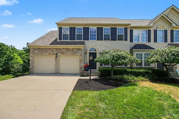 $389,900 | 6964 Greenstone Trace, Unit A, Loveland, OH 45140
