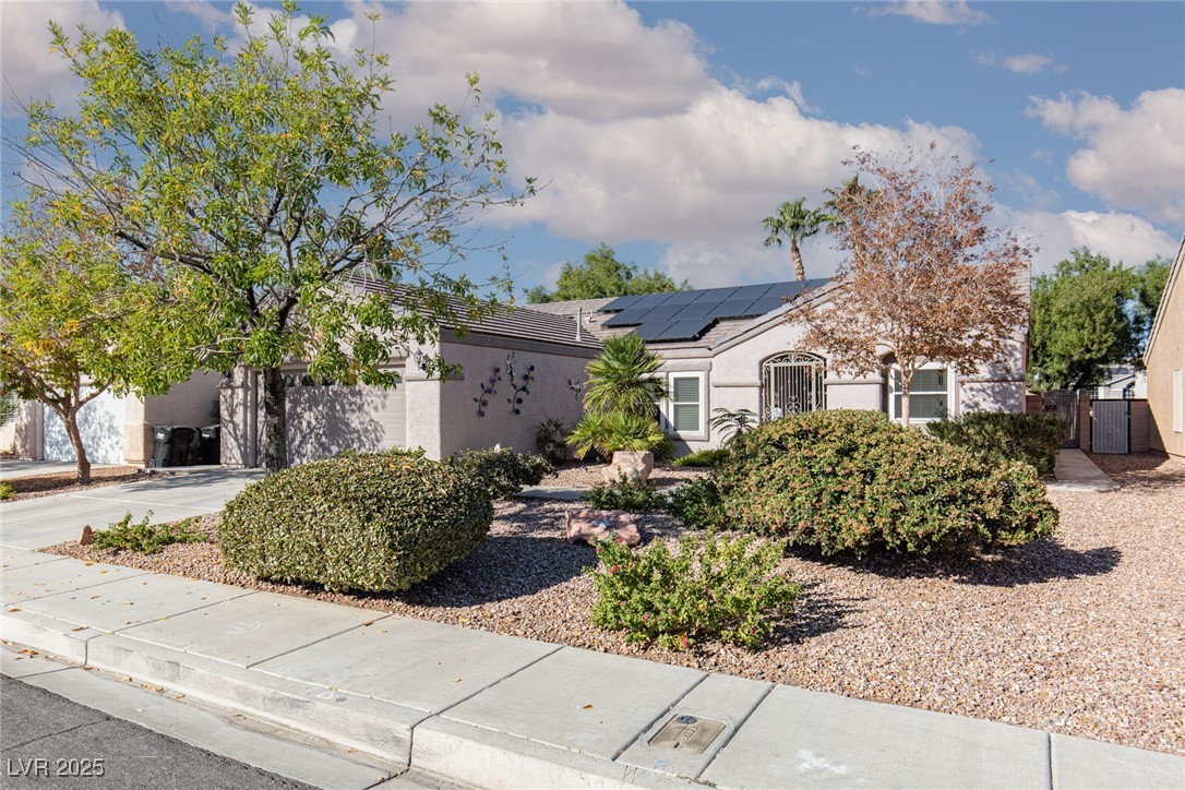 2726 Peekskill Avenue Henderson, NV 89052 - Photo 3 of 40