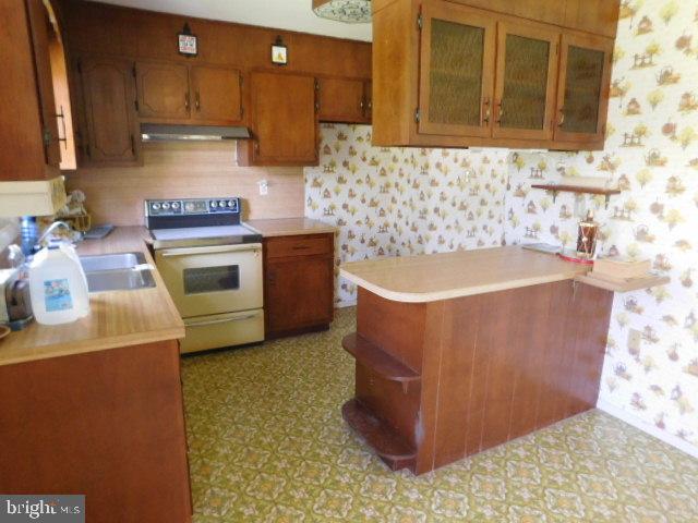1930 Rake Road Mohrsville, PA 19541 - Photo 10 of 19 Kitchen