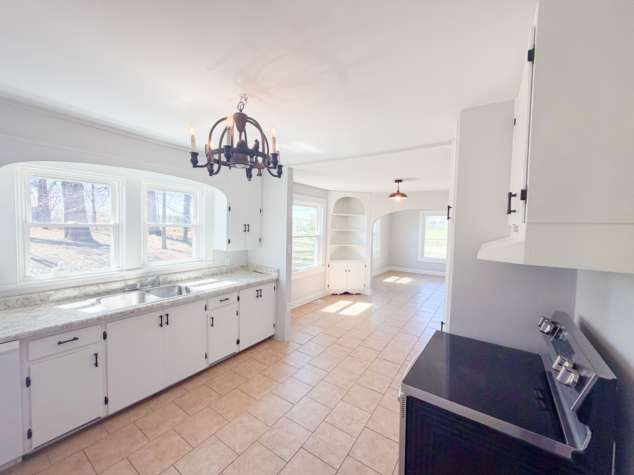 1702 Buffalo Road Lawrenceburg, TN 38464 - Photo 8 of 39